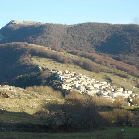 Appartamento Roccione Ovindoli Bagian luar foto