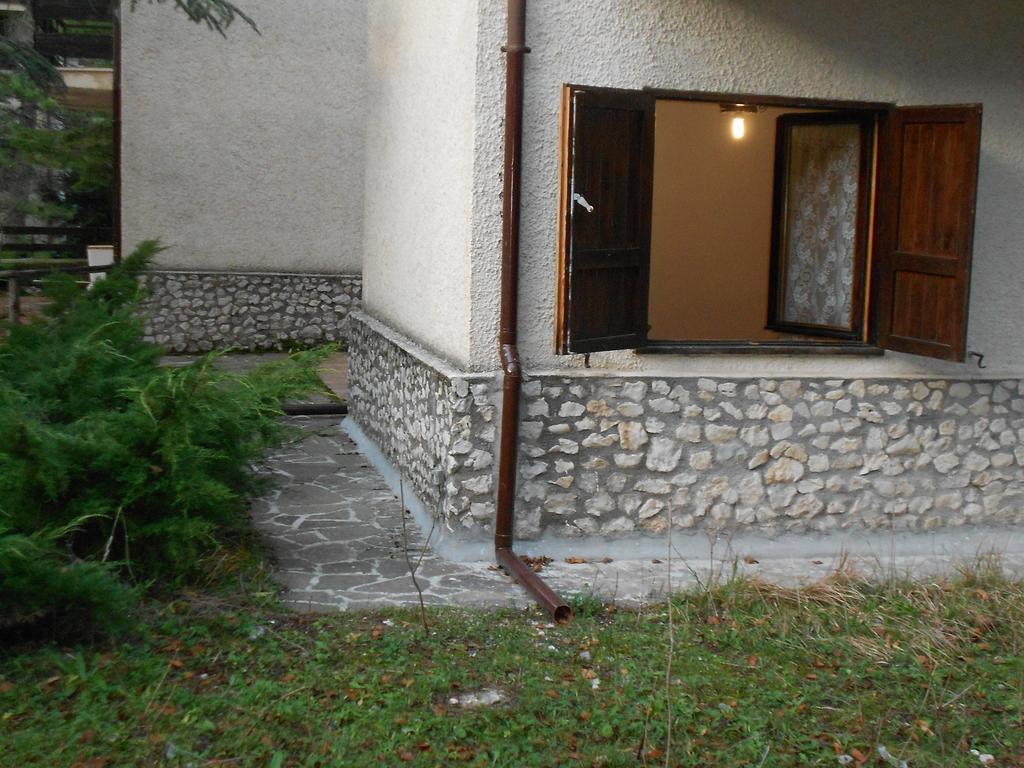 Appartamento Roccione Ovindoli Ruang foto